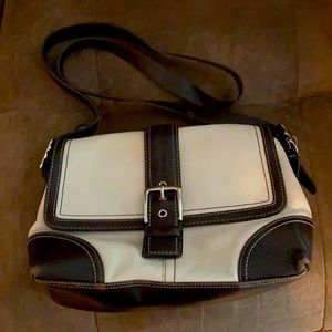 Amazing Coach purse
